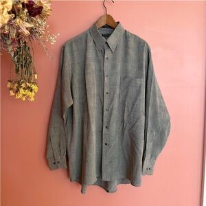 Van Heusen Men's Gray Casual Button Down Shirt